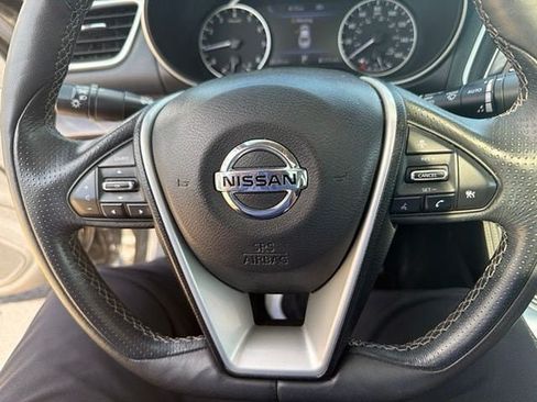 Used 2018 Nissan Maxima Platinum FWD image 14
