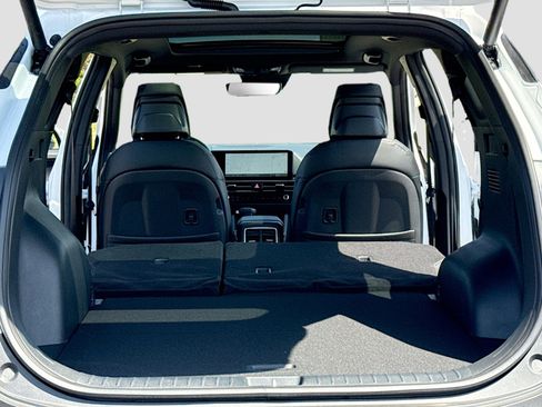 New 2026 Kia Sportage X-Line AWD/4WD image 7