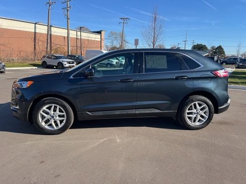 Used 2022 Ford Edge SEL image 8