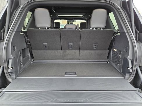 New 2025 Ford Expedition Tremor image 7