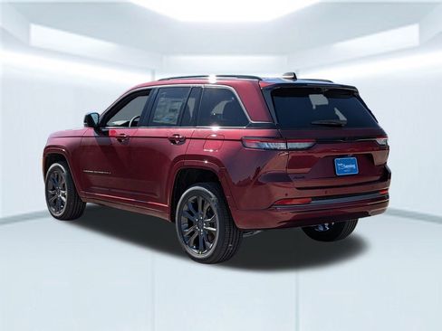 New 2026 Jeep Grand Cherokee Limited image 4