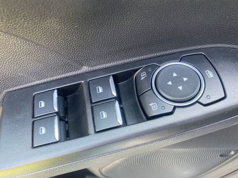 Used 2021 Ford Escape SEL FWD image 12