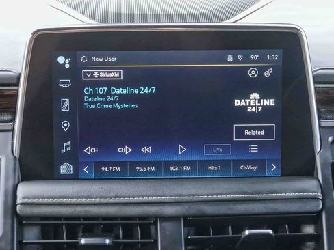 Used 2023 Chevrolet Suburban Premier image 13