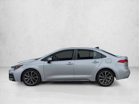 Used 2021 Toyota Corolla SE w/ SE Premium Package FWD image 8