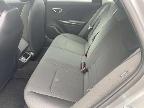 New 2026 Kia K4 FWD image 7