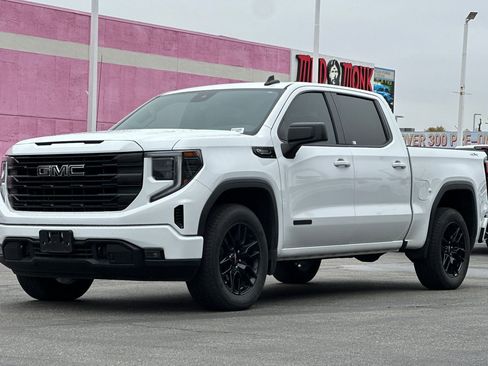 Used 2023 GMC Sierra 1500 Elevation image 8