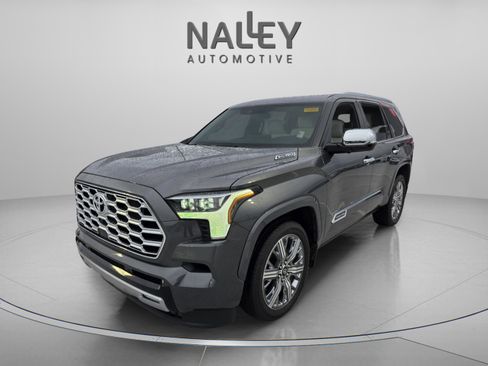 Used 2025 Toyota Sequoia Capstone image 1