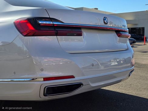 Used 2020 BMW 740i RWD image 6