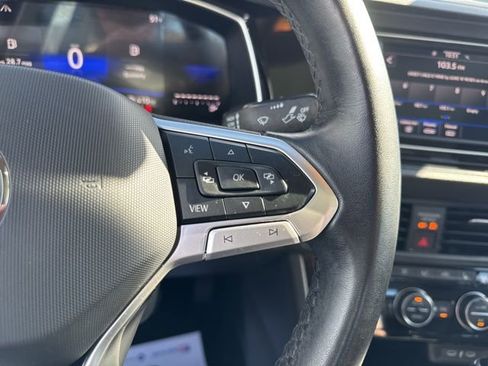 Used 2024 Volkswagen Jetta SE image 18