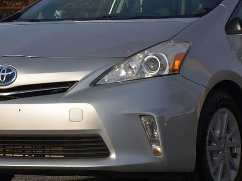 Used 2013 Toyota Prius V Three image 36