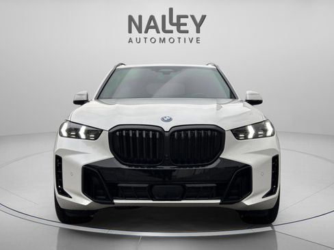 Used 2026 BMW X5 xDrive50e w/ M Sport Package image 7