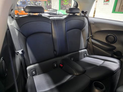 Used 2022 MINI Cooper S image 23