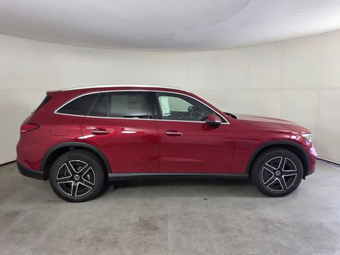 New 2026 Mercedes-Benz GLC 300 image 3