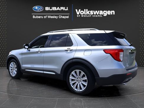 Used 2023 Ford Explorer Limited w/ Limited Technology Package RWD image 6
