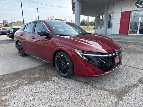 New 2026 Nissan Sentra SR w/ SR Premium Package image 2