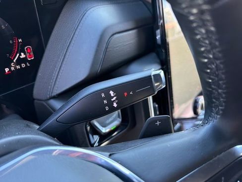 Used 2025 GMC Yukon Denali image 26