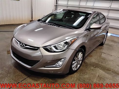 Used 2016 Hyundai Elantra SE w/ Option Group 02 image 4