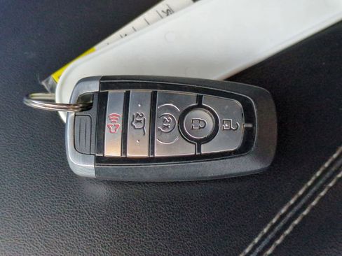 Certified 2021 Ford Explorer XLT w/ Equipment Group 202A image 35