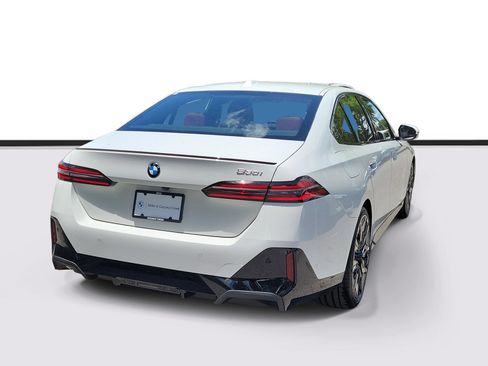New 2027 BMW 530i w/ M Sport Package RWD image 4