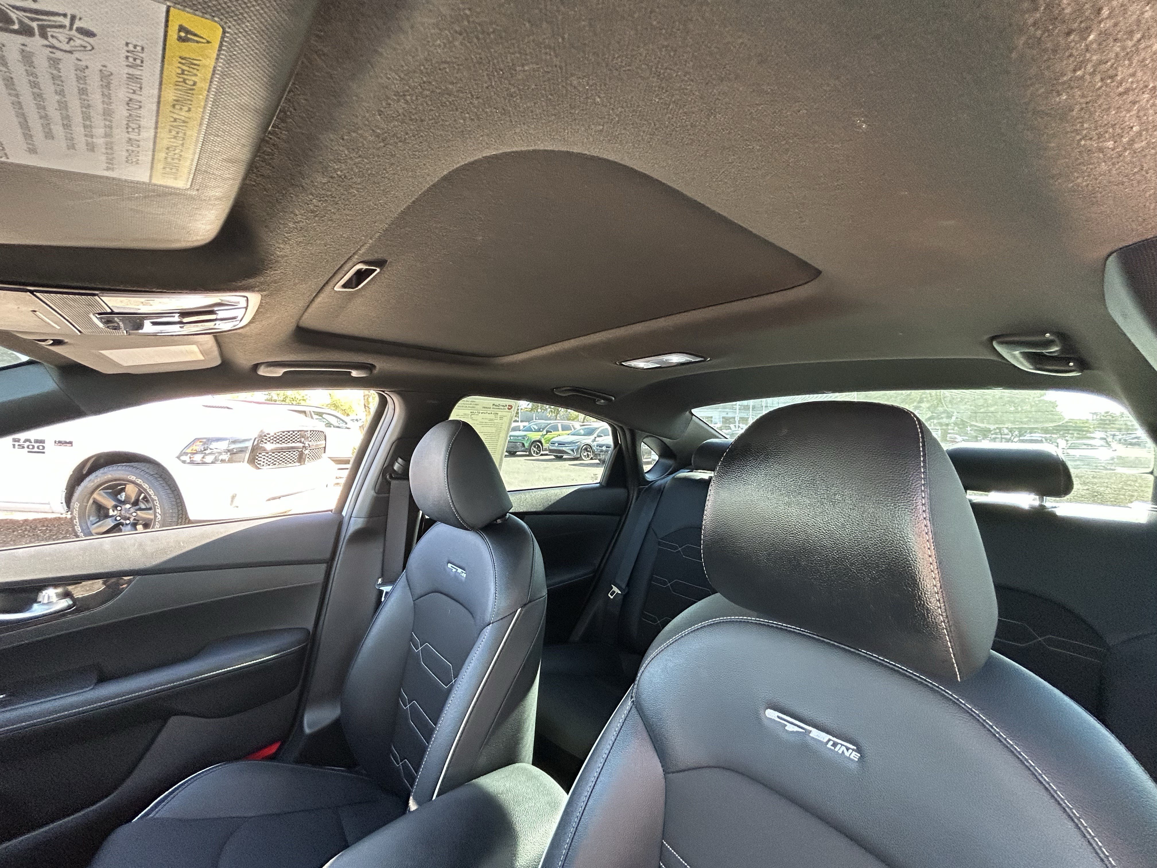 Used 2023 Kia Forte GT-Line w/ GT-Line Premium Package FWD image 19
