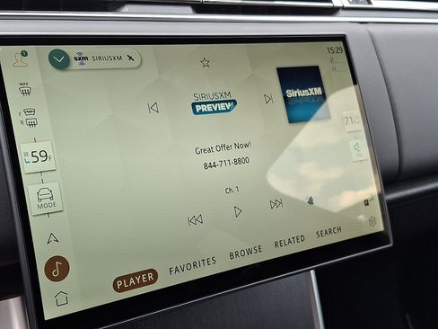 New 2025 Land Rover Range Rover SE AWD/4WD image 14
