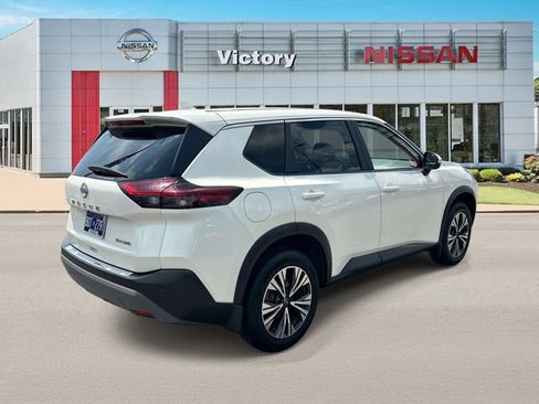 Used 2022 Nissan Rogue SV AWD/4WD image 3