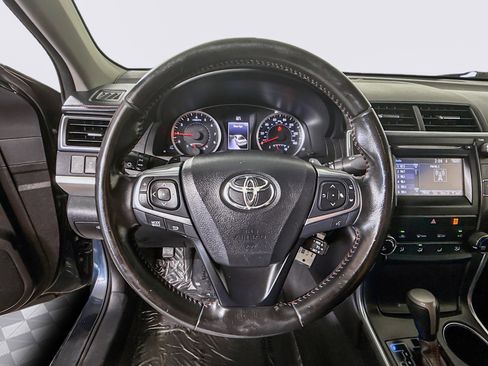 Used 2016 Toyota Camry SE image 13