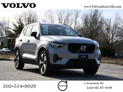 Used 2025 Volvo XC40 B5 Plus