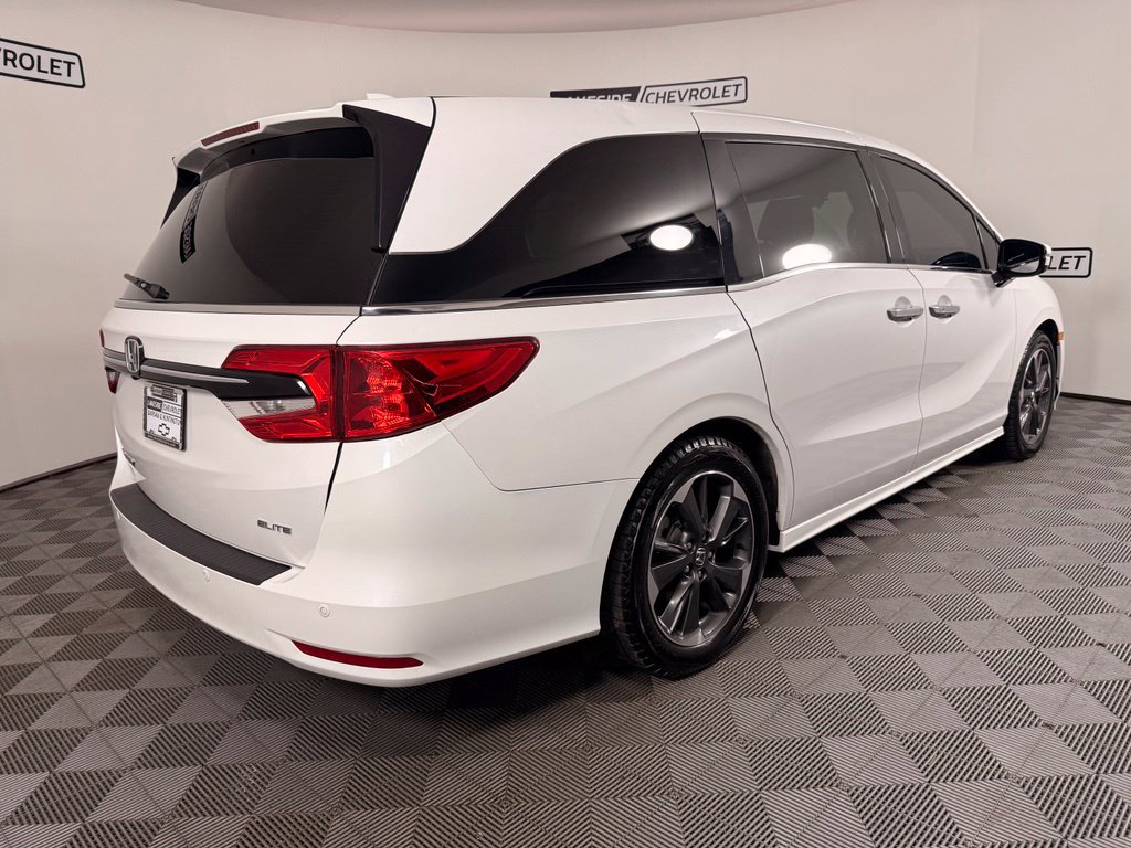 Used 2023 Honda Odyssey Elite image 6