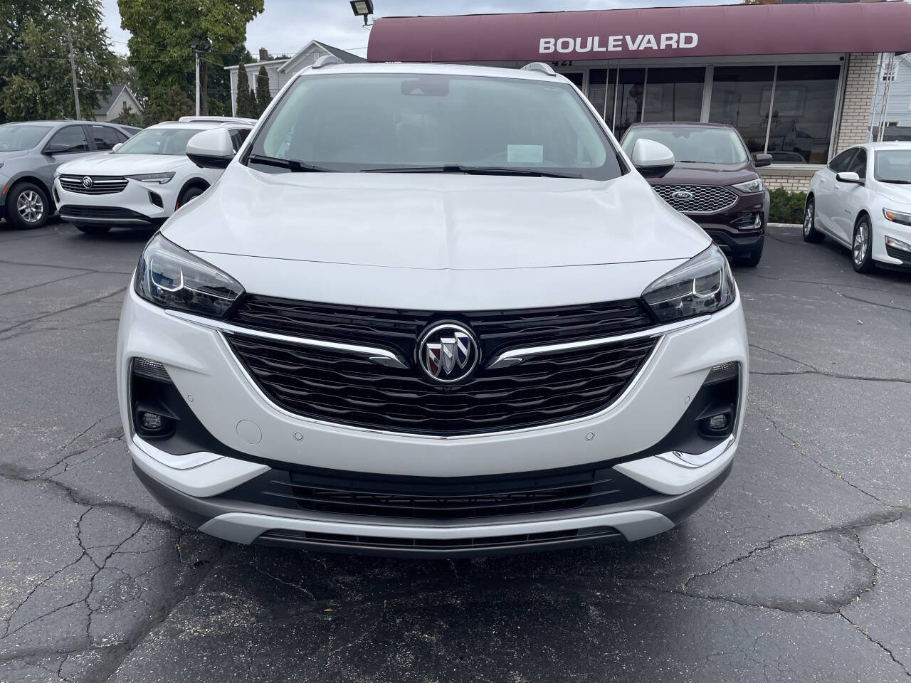 Used 2023 Buick Encore GX Essence w/ Advanced Technology Package AWD/4WD image 10