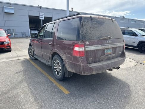 Used 2015 Ford Expedition XLT w/ Equipment Group 202A AWD/4WD image 9