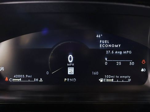 Used 2020 Lincoln Corsair Reserve w/ Equipment Group 201A image 4