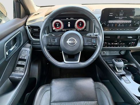 Used 2022 Nissan Rogue Platinum w/ Head-Up Display Package AWD/4WD image 22