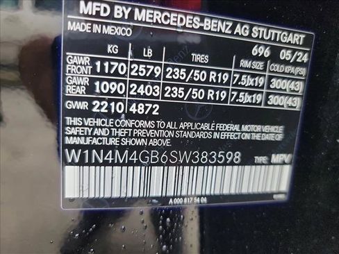 Used 2025 Mercedes-Benz GLB 250 image 23