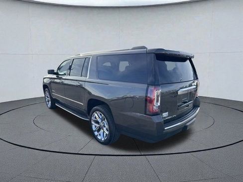 Used 2019 GMC Yukon XL Denali w/ Open Road Package image 6