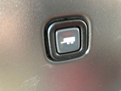 Used 2024 Chevrolet Express 2500 w/ Driver Convenience Package RWD image 30
