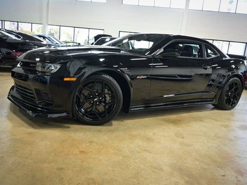 Used 2015 Chevrolet Camaro Z/28 RWD image 1