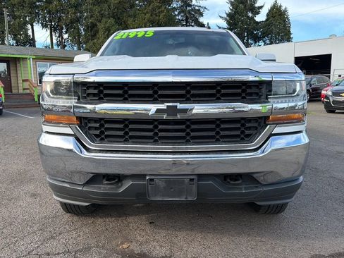 Used 2018 Chevrolet Silverado 1500 LT w/ Trailering Package AWD/4WD image 7