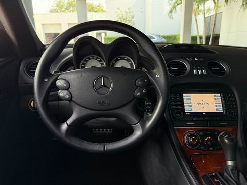 Used 2005 Mercedes-Benz SL 65 AMG image 32