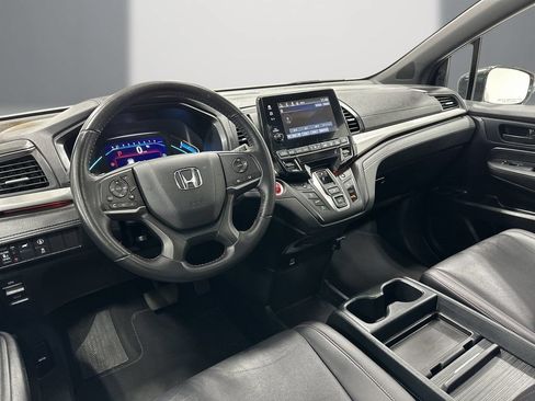 Used 2024 Honda Odyssey Sport image 8