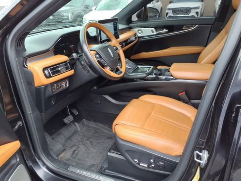 Certified 2022 Lincoln Nautilus Black Label AWD/4WD image 10