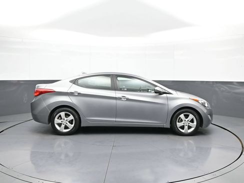 Used 2012 Hyundai Elantra GLS w/ Preferred Pkg 3 FWD image 5