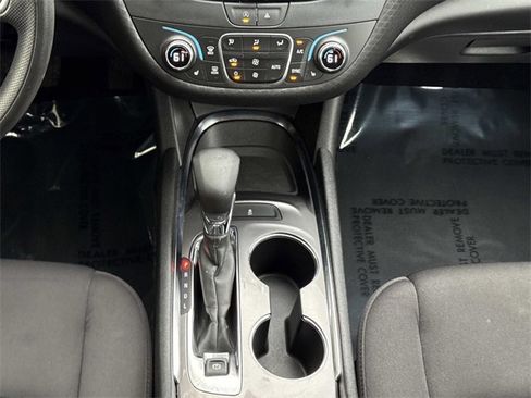 Used 2023 Chevrolet Malibu LT image 15