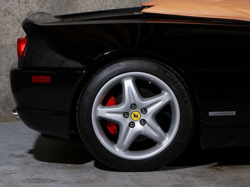 Used 1999 Ferrari F355 Spider RWD image 3