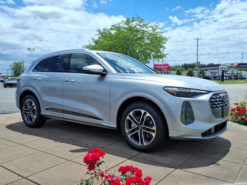New 2026 Audi Q5 Prestige AWD/4WD image 3