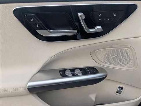 Used 2026 Mercedes-Benz C 300 Sedan image 16