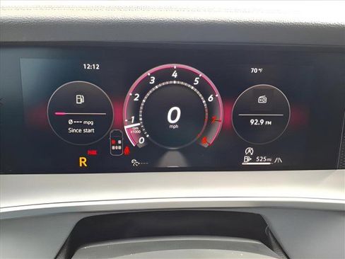 New 2026 Volkswagen Tiguan SE image 30