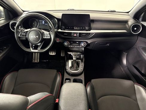 Used 2022 Kia Forte GT w/ GT Technology Package FWD image 40