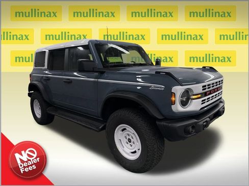 New 2025 Ford Bronco Heritage Edition image 1