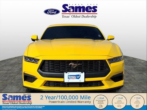 Used 2024 Ford Mustang Premium image 3